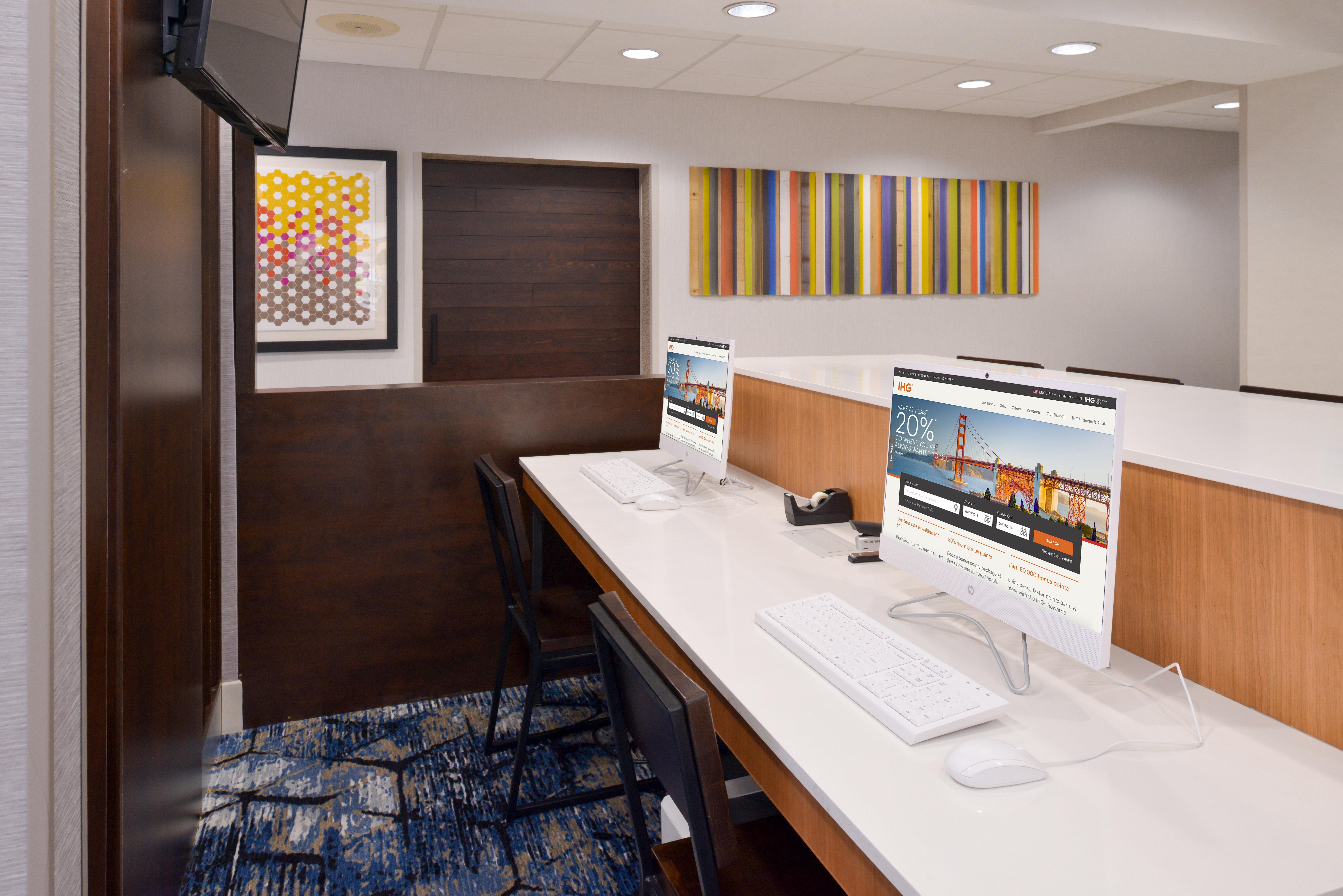 Holiday Inn Express Wixom By Ihg Eksteriør billede