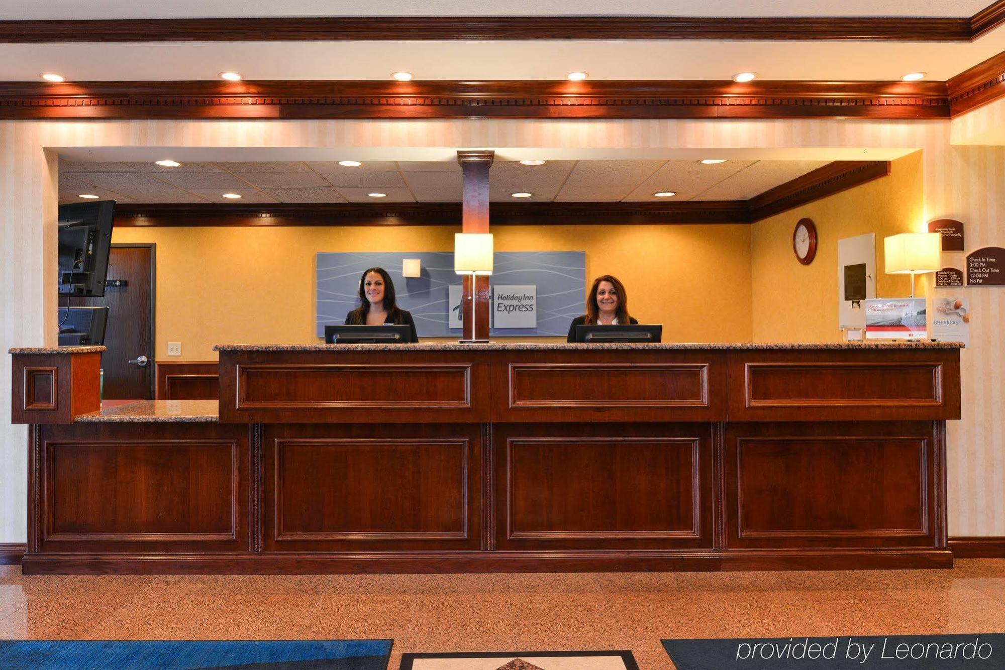 Holiday Inn Express Wixom By Ihg Eksteriør billede